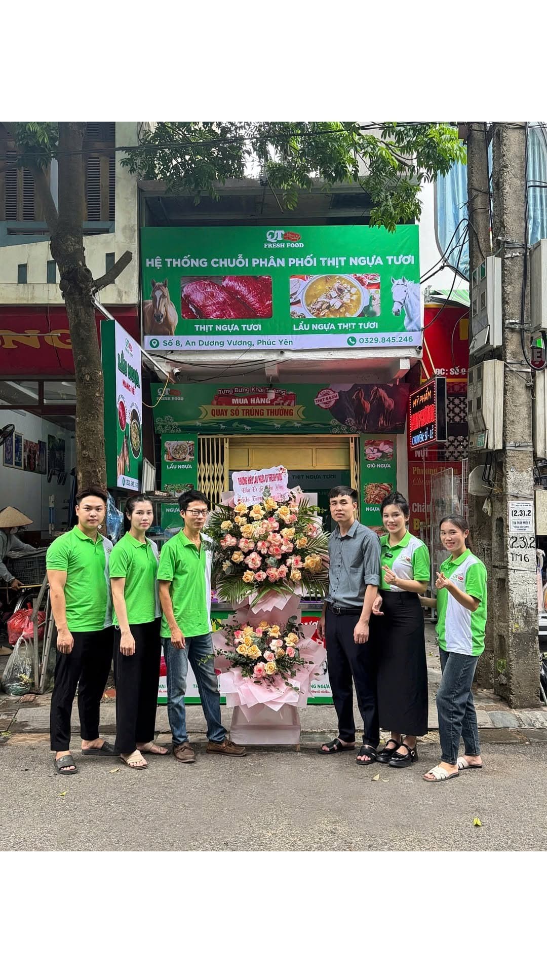 Khai trương cơ sở nhượng quyền QT FOOD