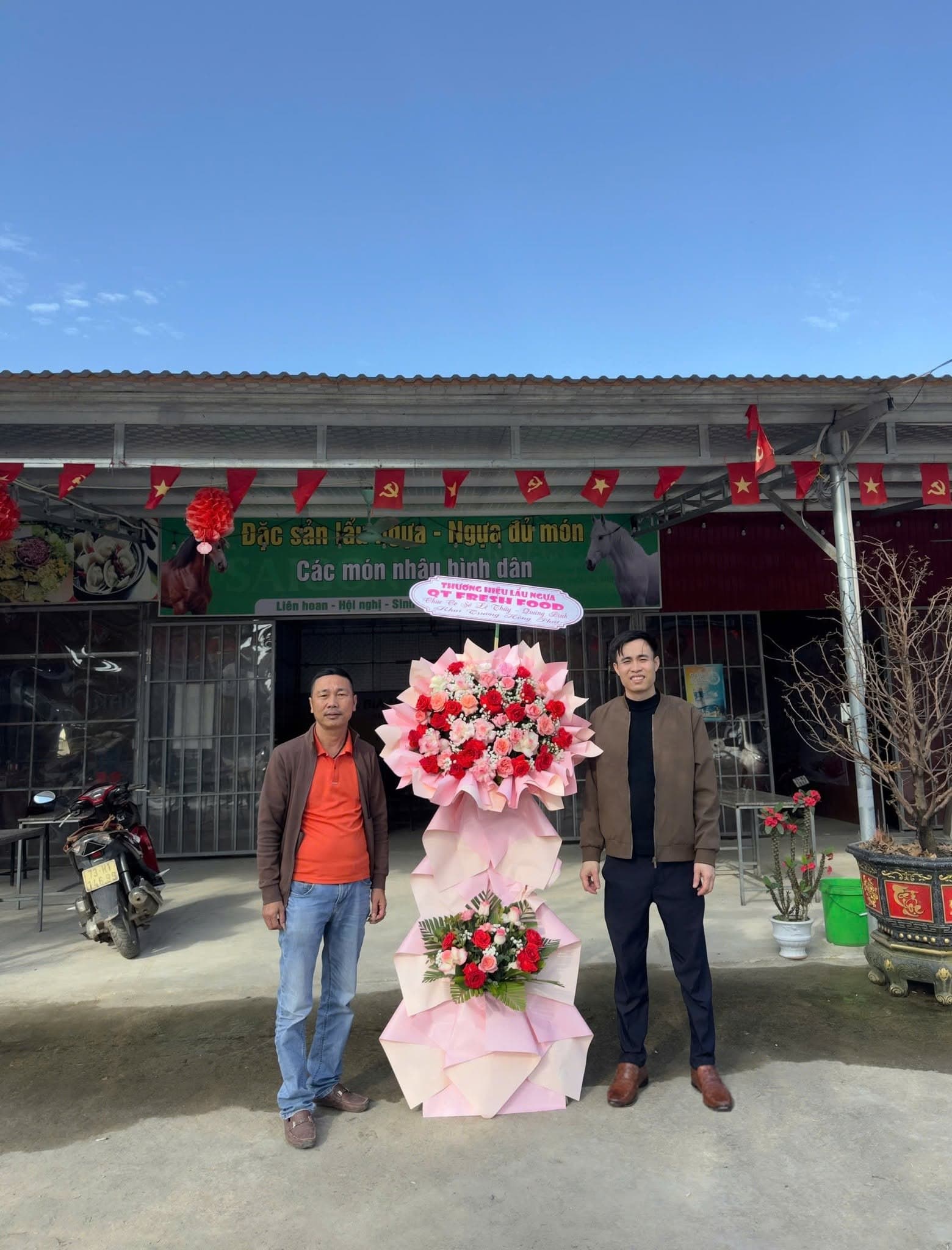 Khai trương cơ sở nhượng quyền QT FOOD
