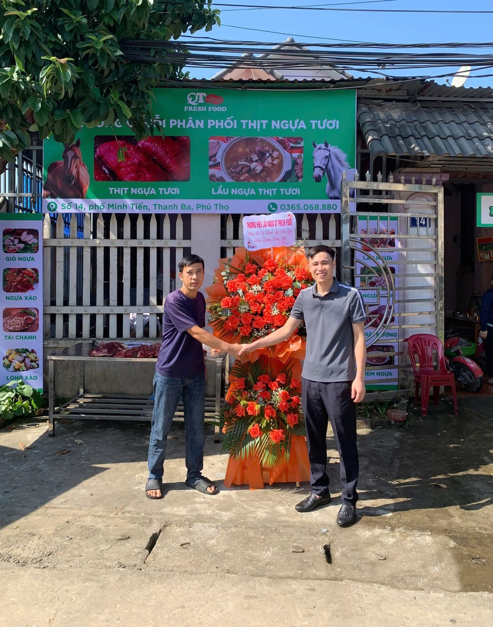 Khai trương cơ sở nhượng quyền QT FOOD