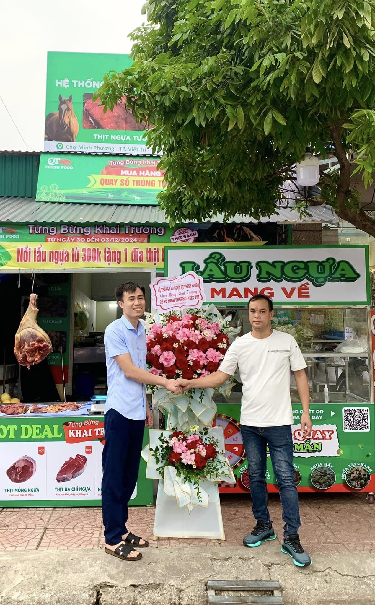 Khai trương cơ sở nhượng quyền QT FOOD